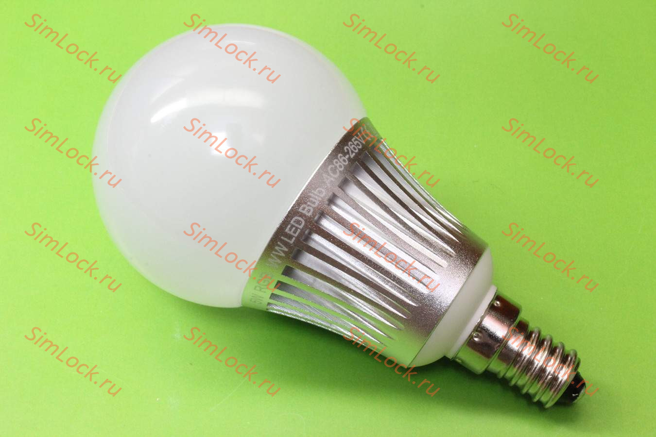 Светодиодная лампа MiLight-JH013W, RGB + теплый белый, 86-265 вольт, 5 ватт, цоколь Е14, угол рассеивания 270 град, 370 люкс, управление с пульта ДУ, смартфона и через интернет