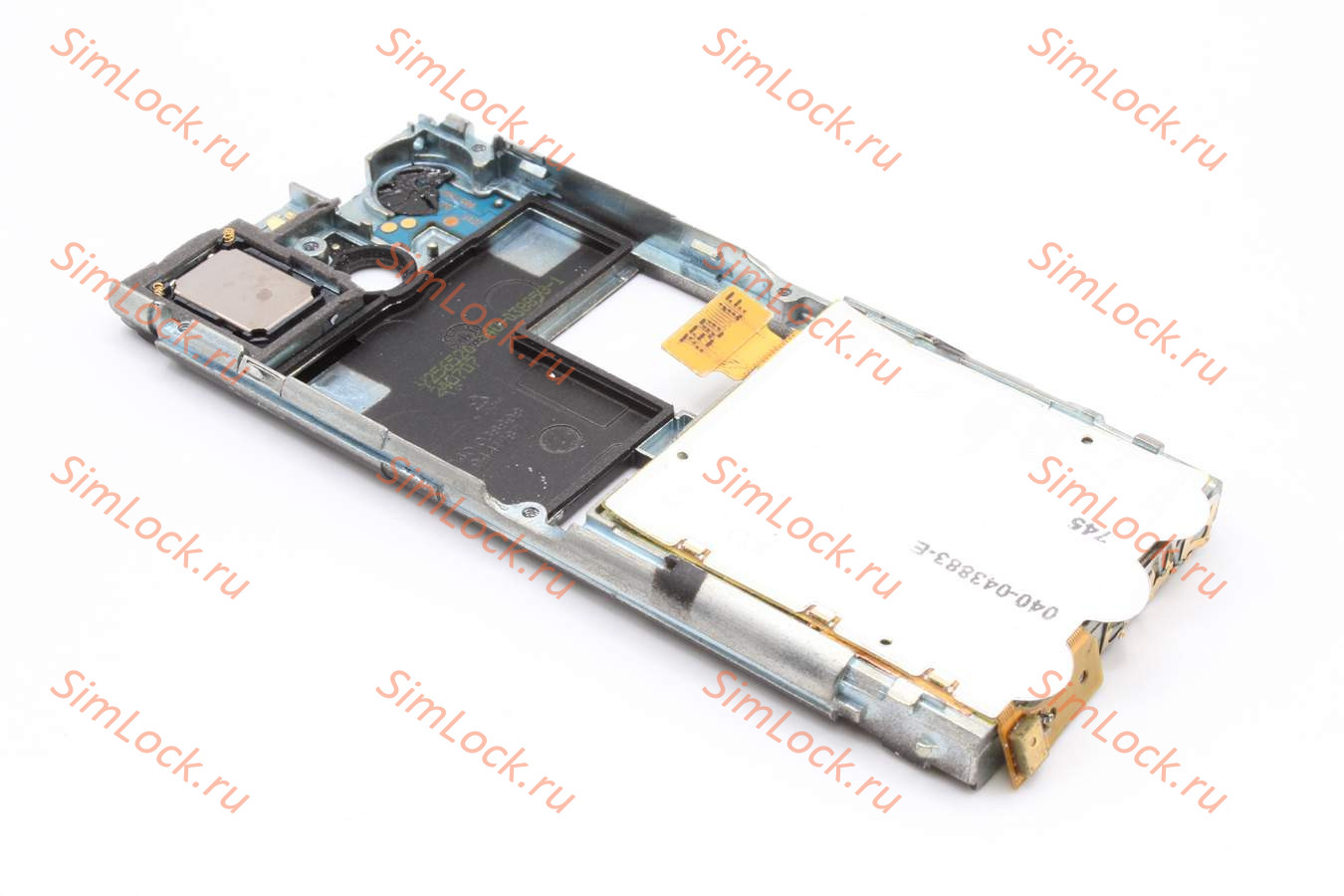 Nokia 6500 classic - средняя часть корпуса с динамиком, вспышкой и подложкой клавиатуры