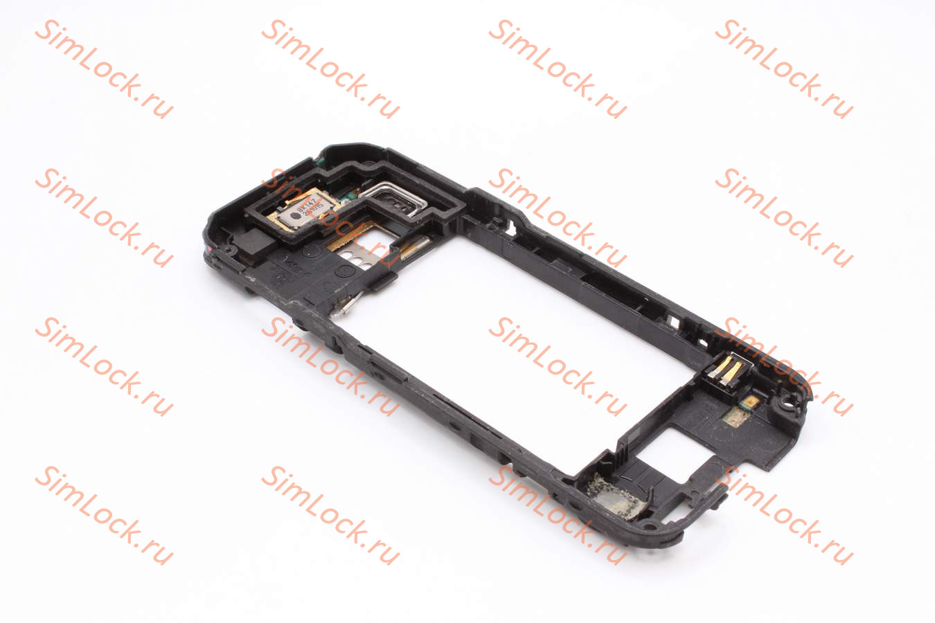 Nokia 7210 supernova - средняя часть корпуса с динамиками, разъемом зарядки и вибромотором