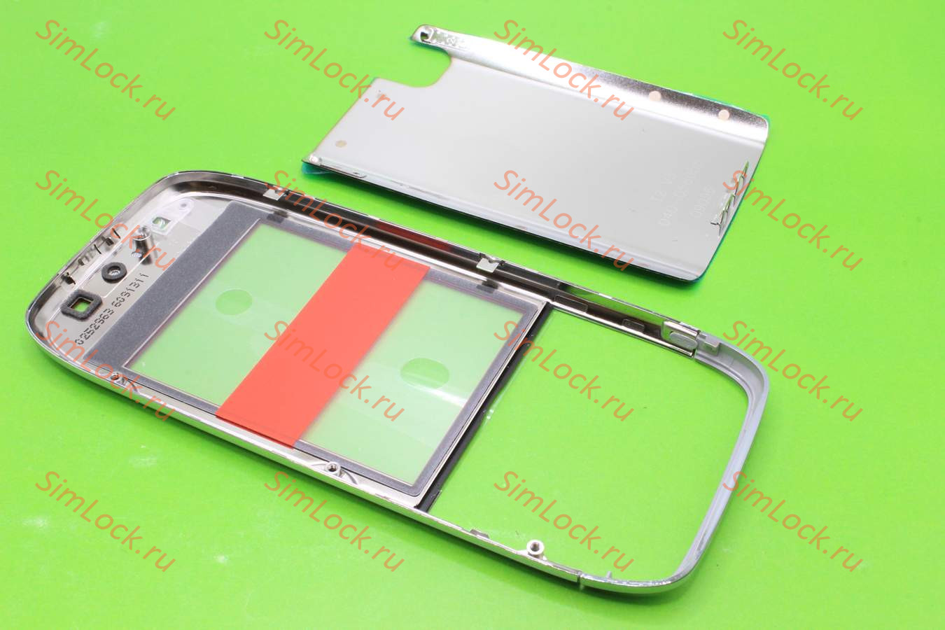 Nokia E75 - лицевая панель c красным стеклом и панелью АКБ