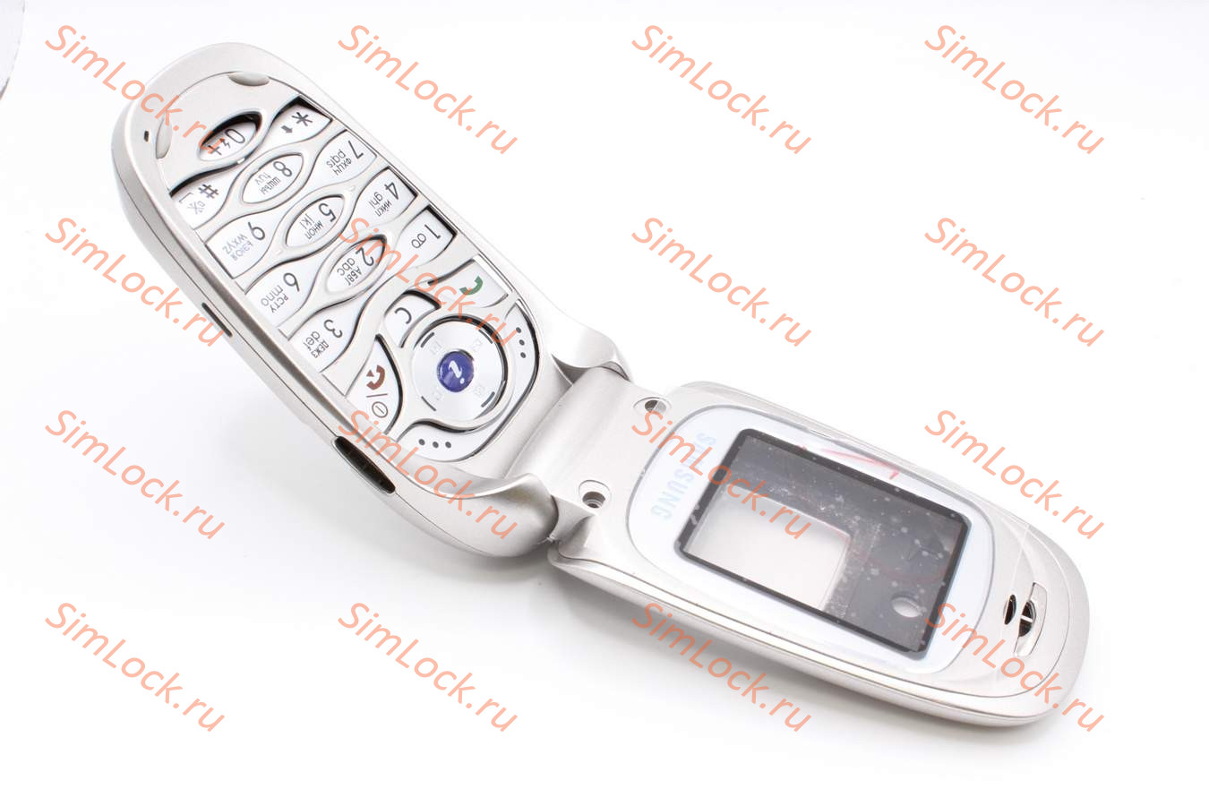 Samsung E330 - корпус