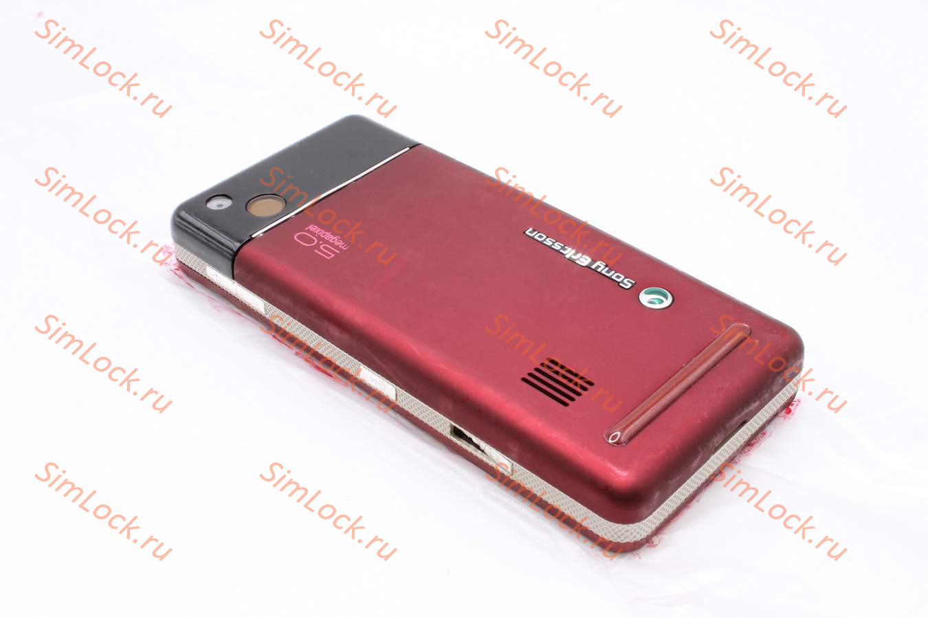 Sony Ericsson G900 - корпус, цвет красный, ST