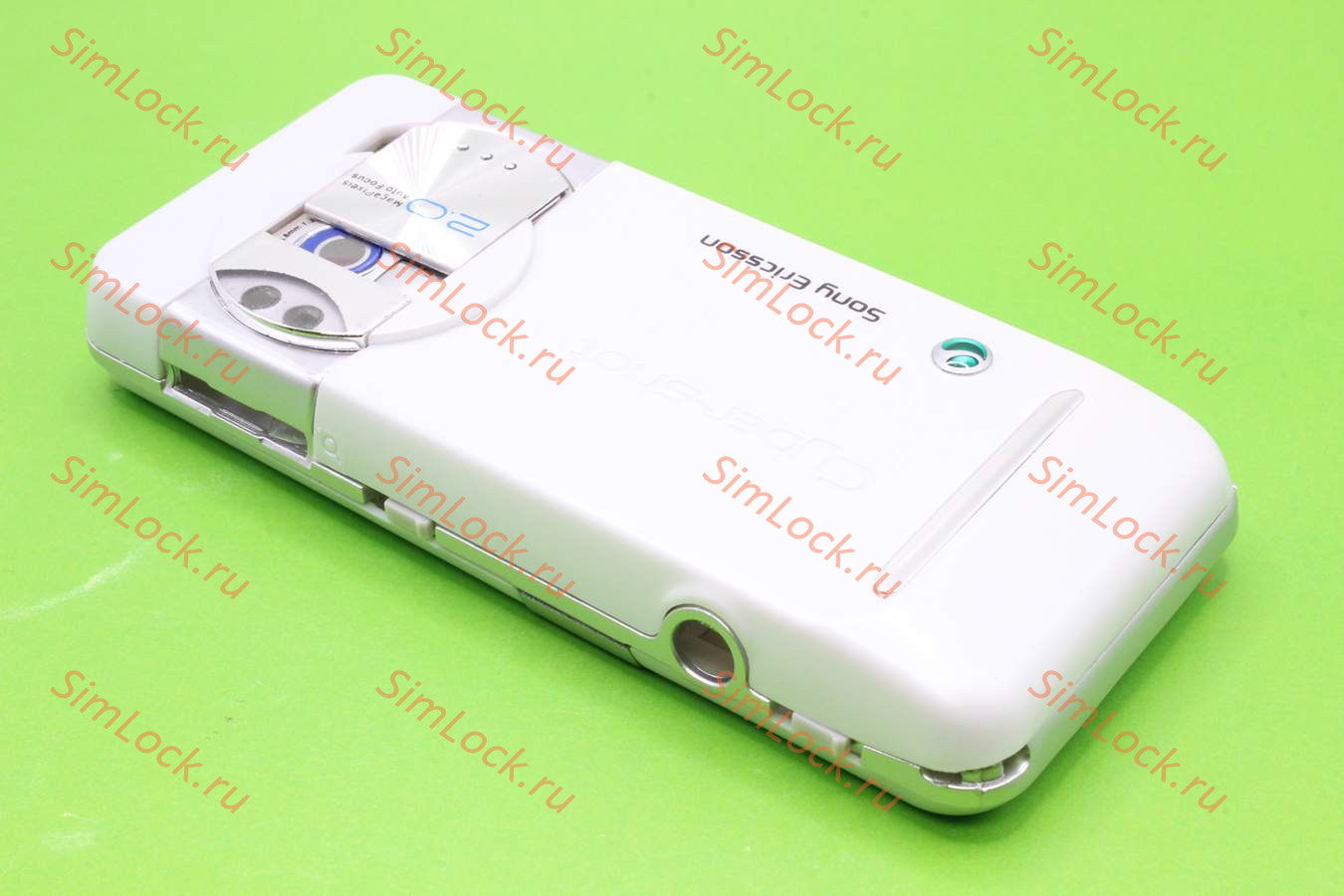 Sony Ericsson K550 - корпус, цвет белый