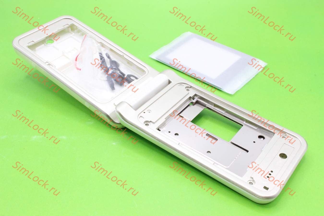 Sony Ericsson R306 - корпус, цвет белый