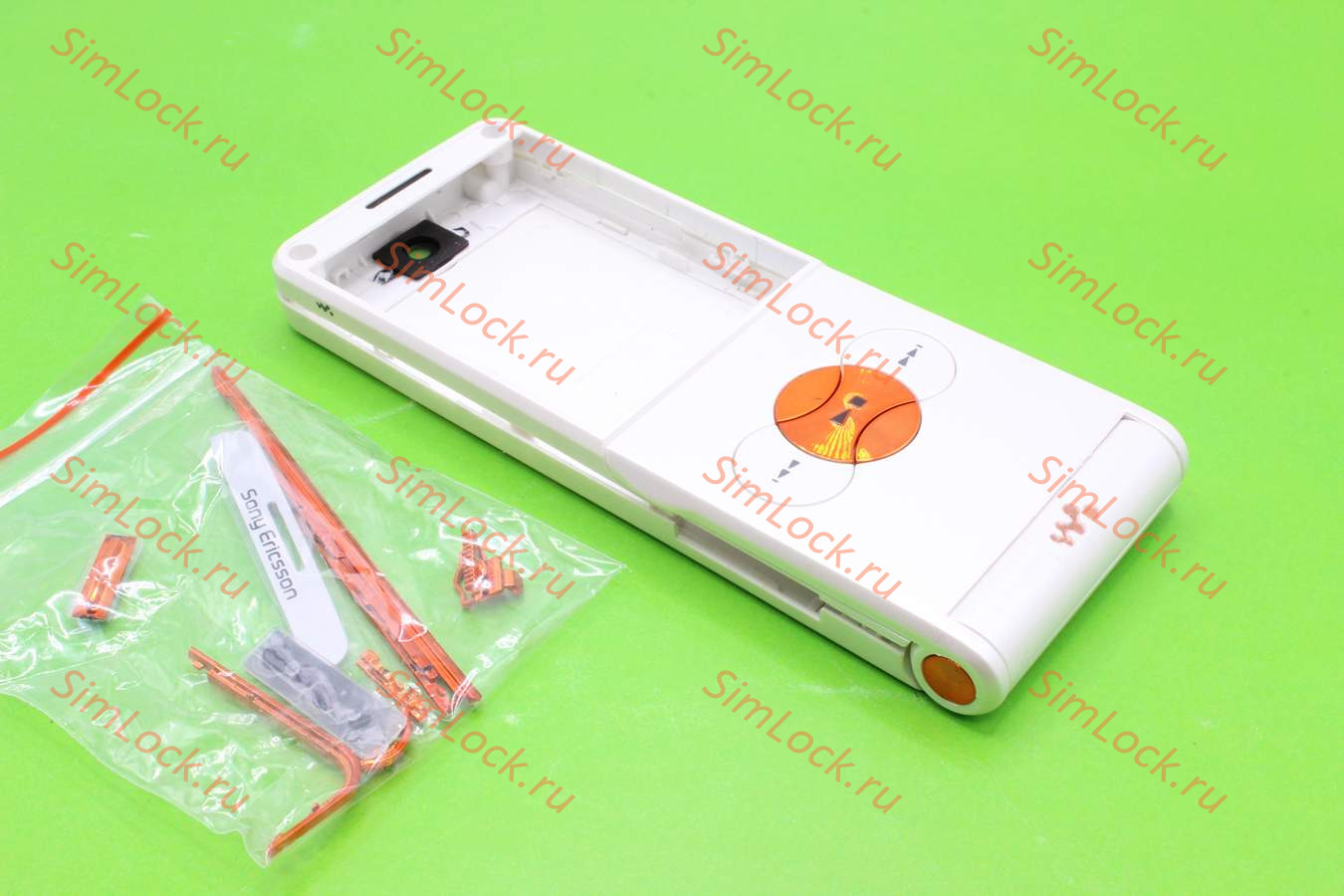 Sony Ericsson W350 - корпус, цвет белый