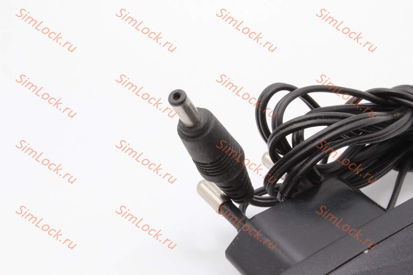 СЗУ Nokia AC-2E 5.3V - 5.7V, 3.5mm x 1.35mm (ACP-8e, ACP-12e) Nokia 1100, 3310, 6020, 8800SE, N70 и др.,  оригинал