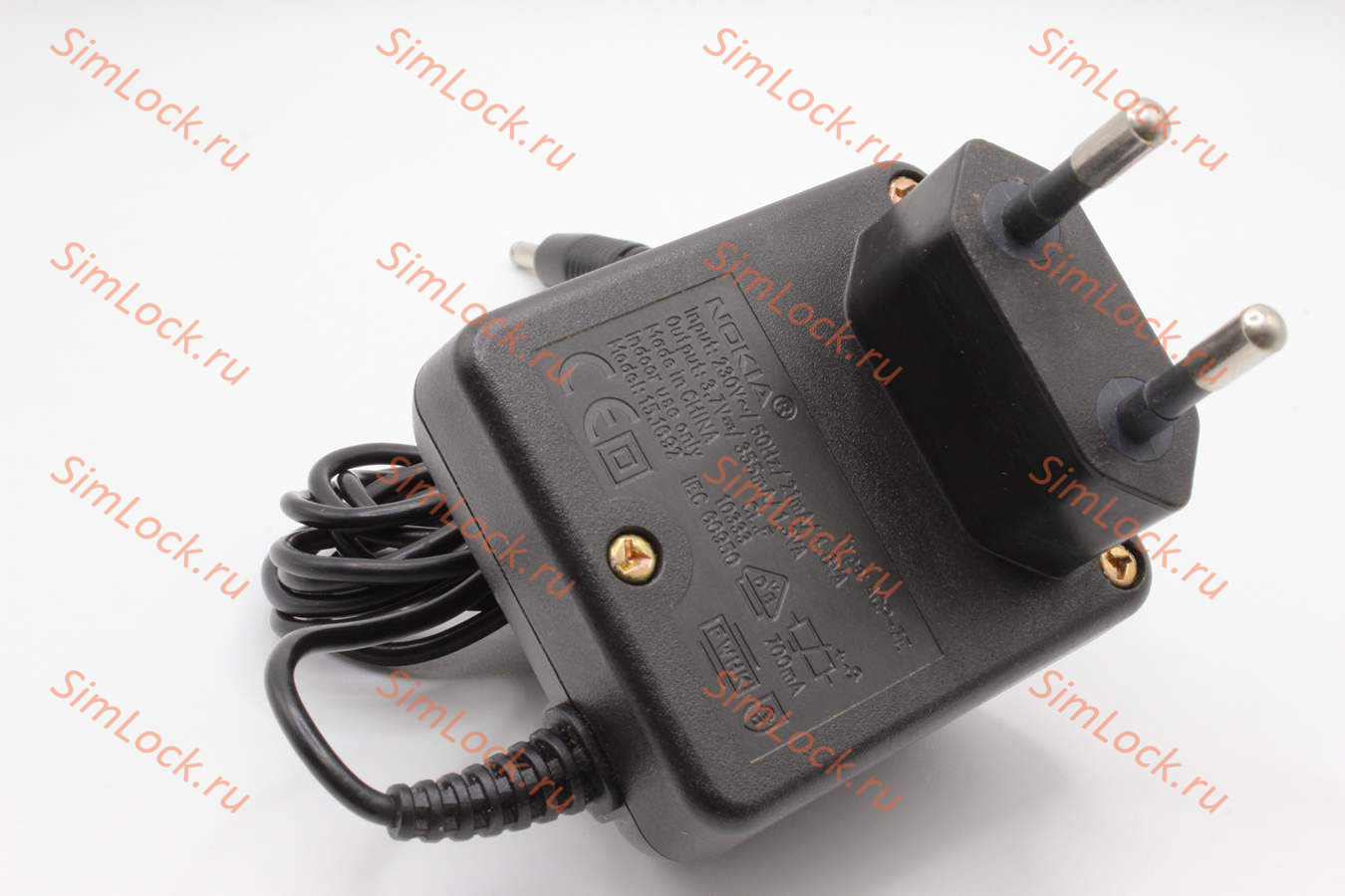 СЗУ Nokia AC-2E 5.3V - 5.7V, 3.5mm x 1.35mm (ACP-8e, ACP-12e) Nokia 1100, 3310, 6020, 8800SE, N70 и др.,  оригинал