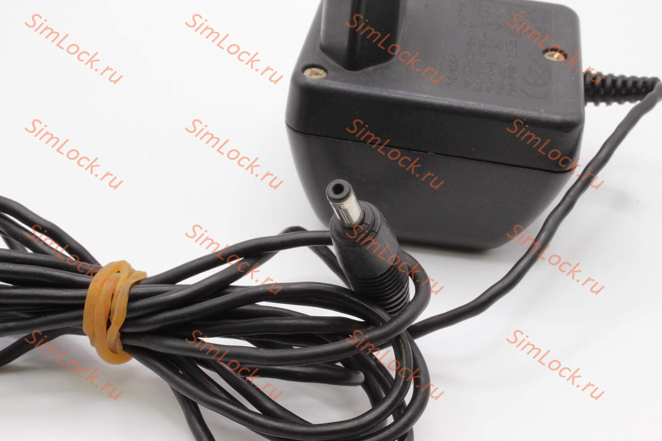 СЗУ Nokia AC-7E 5.3V - 5.7V, 3.5mm x 1.35mm, Nokia 1100, 3310, 6020, 8800SE, N70 и др., оригинал