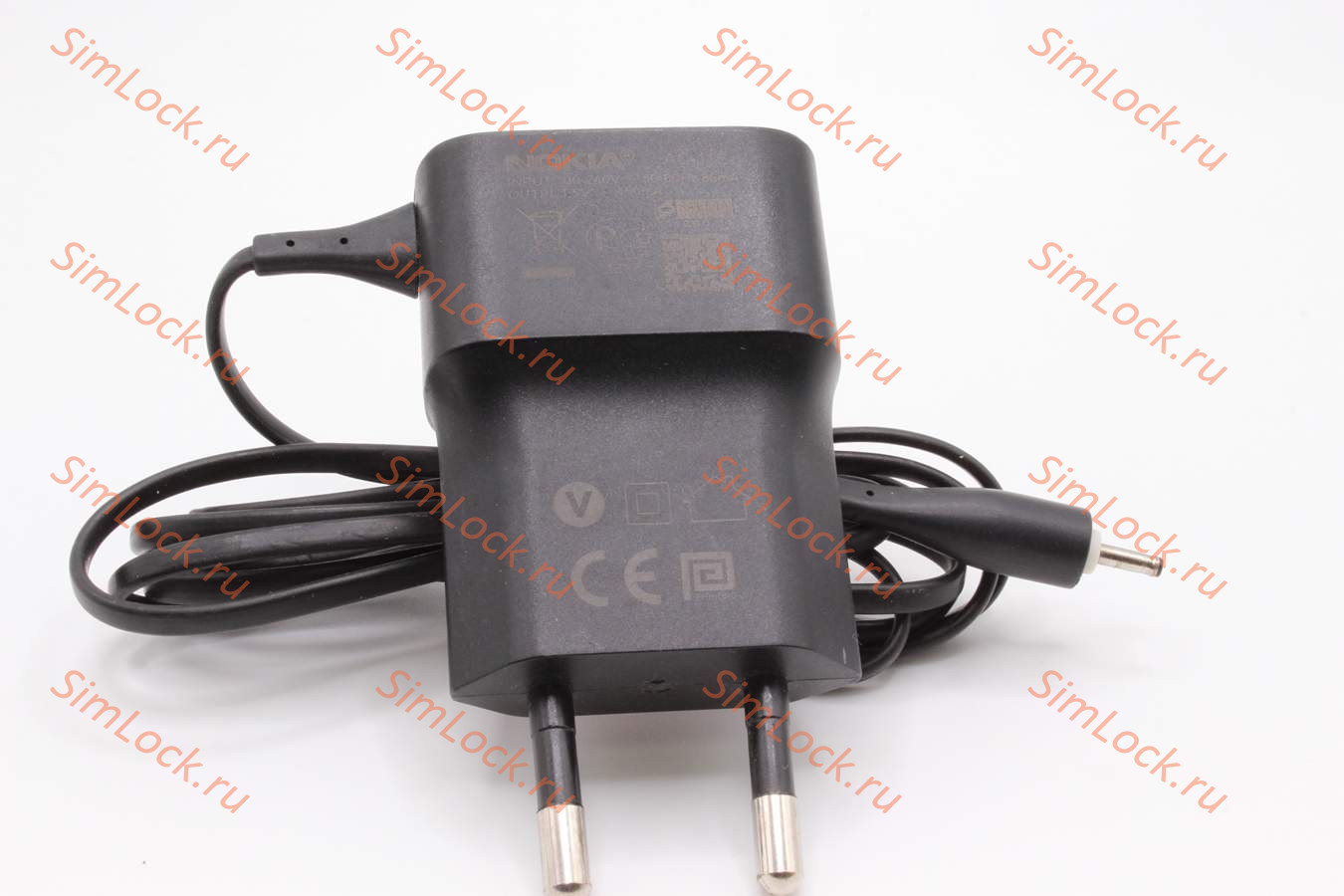 СЗУ Nokia AC-3E 5V, 2.0mm x 0.6mm (AC-4e, AC-5e, AC-8e, AC-11e, AC-15e) Nokia 1661, 5130, 6300, E72, N95 и др., оригинал