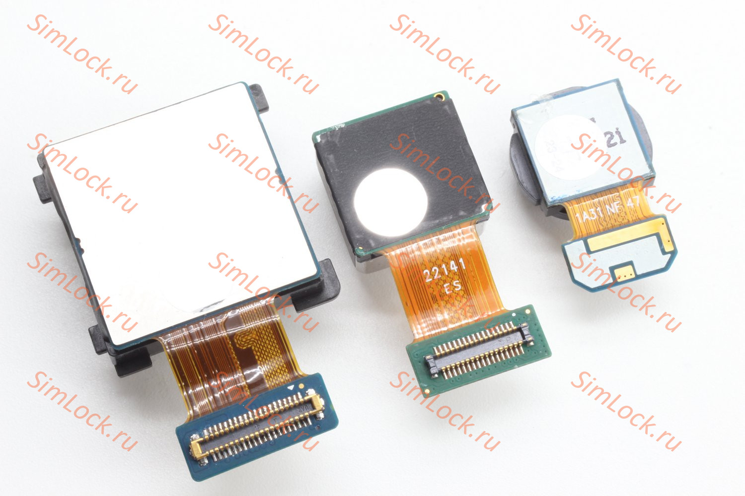 Камера задняя Samsung G781 Galaxy S20 FE 5G, G990 Galaxy S21 FE (3 шт: 12MP, 12MP, 8MP), сняты с нового телефона