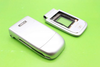 Nokia 6131 - корпус, цвет серебристый