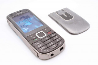 Nokia 6720 classic - корпус, цвет серый