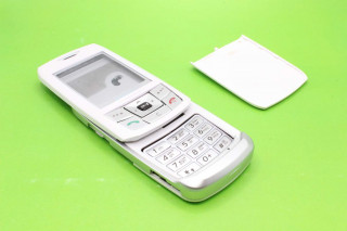 Samsung E250 - корпус, цвет белый