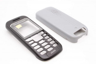 Sony Ericsson J220 - панели, цвет черный
