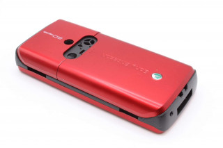 Sony Ericsson K610 - корпус, цвет красный