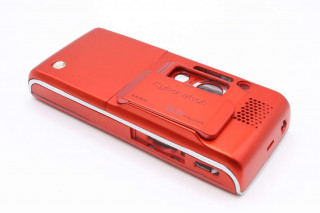Sony Ericsson K790 - корпус, цвет красный