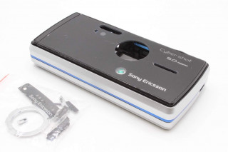Sony Ericsson K850 - корпус, цвет черный+серебро