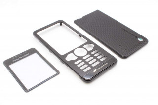 Sony Ericsson W302 - панели, цвет черный