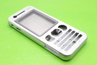 Sony Ericsson W890 - корпус (цвет - серебристый)