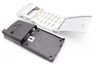 Ericsson T10s - корпус, цвет серый