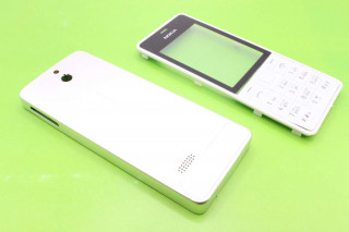 Nokia 515 - корпус, цвет белый