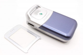 Sony Ericsson Z530 - корпус, цвет синий