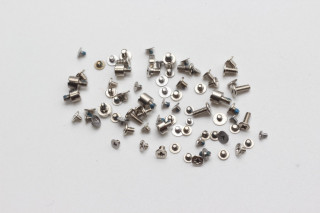 Винты для iPhone 12 Pro, комплект без 2 нижних винтов