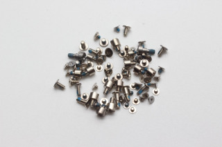 Винты для iPhone 14 Pro, комплект без 2 нижних винтов